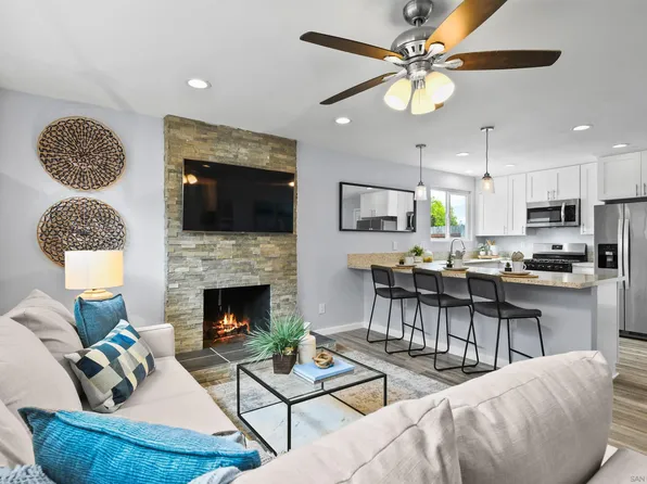 3634 Morlan St, San Diego, CA 92117