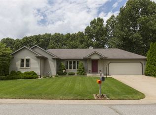 10929 Kayla Ct, Osceola, IN