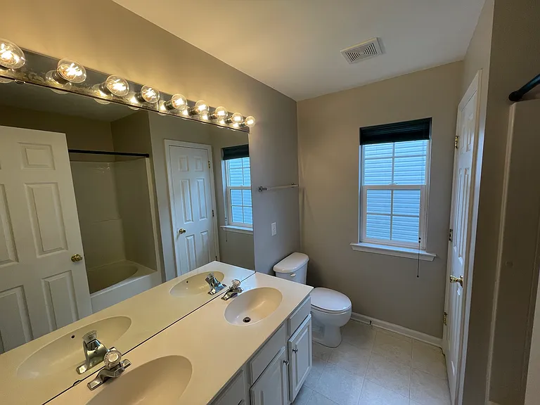 12123 Bobhouse Dr — Photo 11