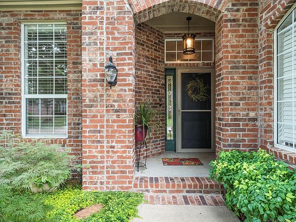 5th image of 7904 E Freeport Pl
