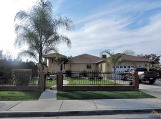 1221 Baldwin Rd, Bakersfield, CA 93304