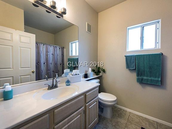 5th image of 855 N Stephanie St Unit 2521