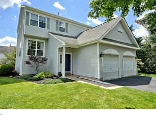 63 Manley Rd, Pennington, NJ 08534