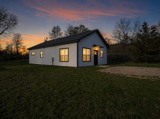 2084 W Fenwick Rd, Fenwick, MI 48834
