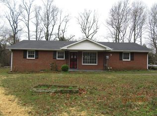 1384 West Rd, Clarksville, TN 37040