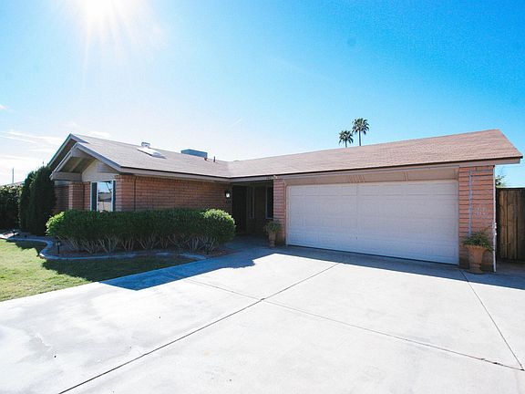 4th image of 1401 W Nopal Ave
