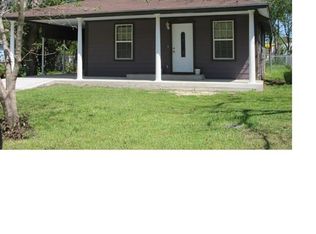613 S Laurel Ave, Luling, TX 78648