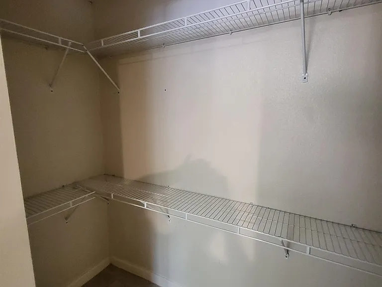 118 Esmeralda Dr #103 — Photo 16