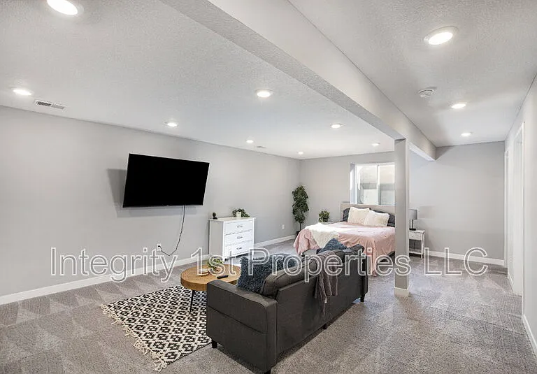 13316 W 180th St — Photo 12