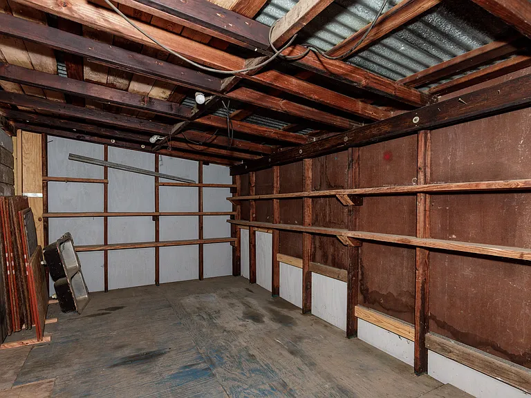 2822 Sarita St — Photo 19