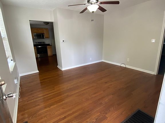 entrance - living space