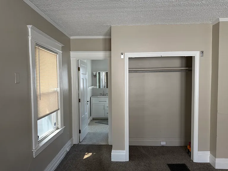 395 University Ave #1 — Photo 13