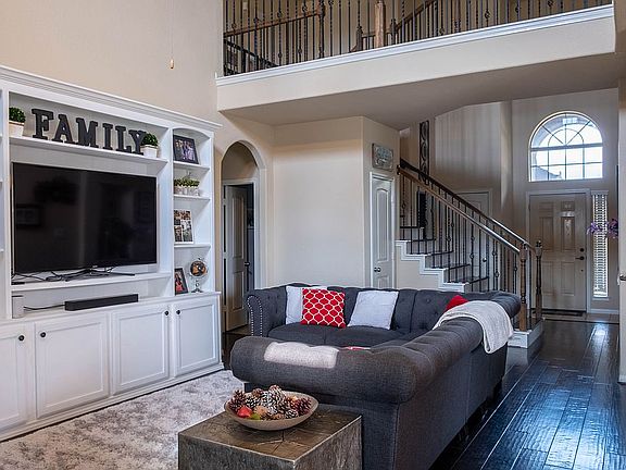 5th image of 6007 Hewes Point Ln