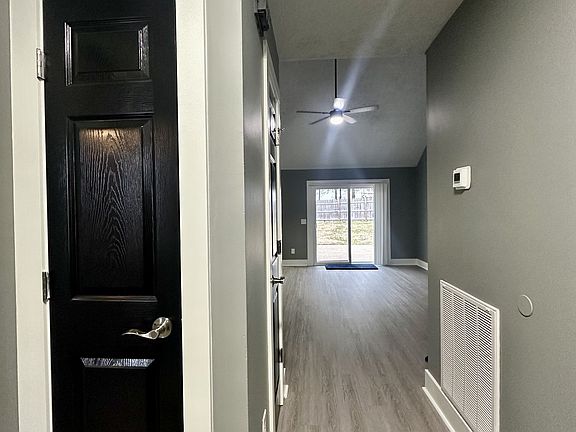 2nd image of 1428 Harrington Dr
