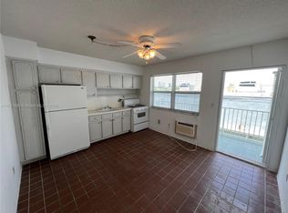 524 Washington Ave APT 311, Miami Beach, FL 33139