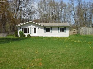 4488 Webberdale Dr, Holly, MI 48442