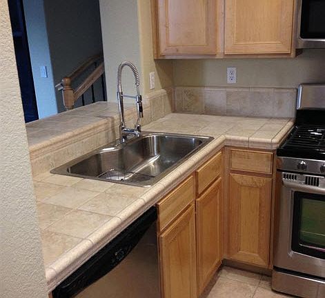 2nd image of 3010 Sierra View Cir Unit 2