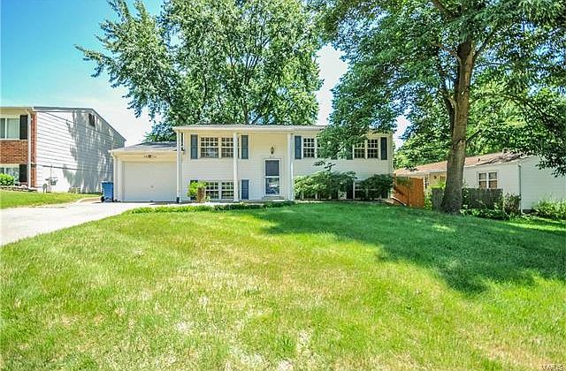 2nd image of 2812 Laurel View Ln