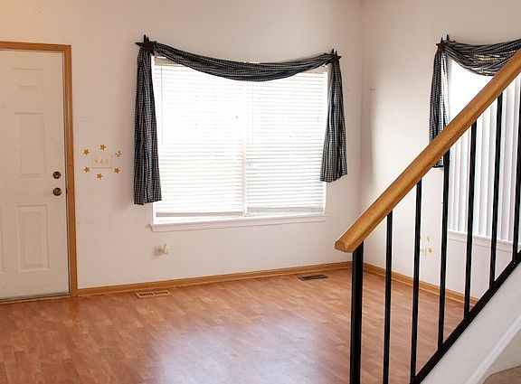 4th image of 2519 Stonybrook Dr
