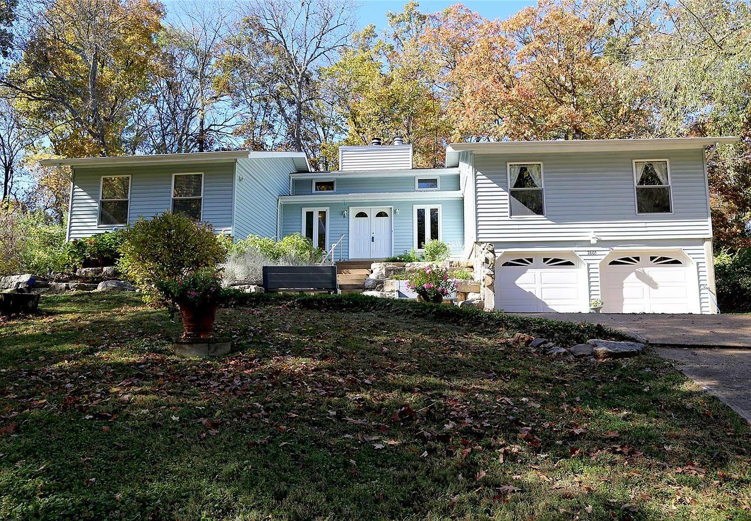 2605 Forest Ln, High Ridge, MO 63049 | Zillow
