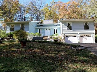 2605 Forest Ln, High Ridge, MO 63049