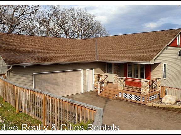 2nd image of 14963 Sunfish Lake Blvd NW