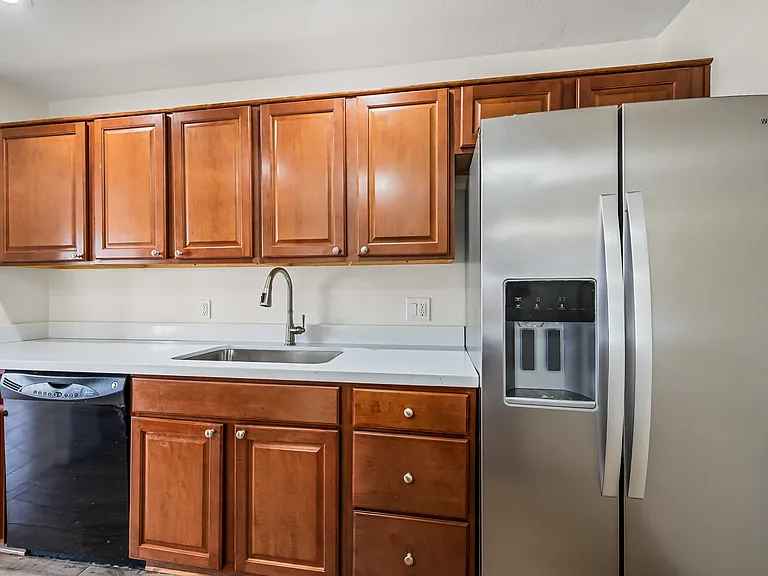 5924 W Seldon Ln — Photo 13