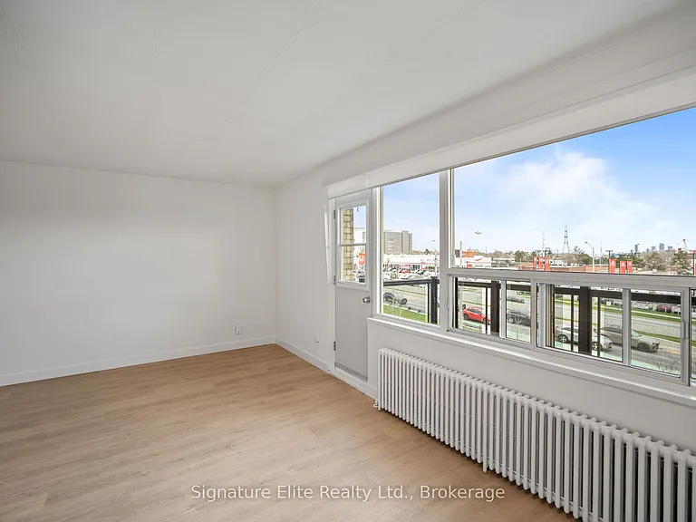 3 Swift Dr #405 — Photo 7
