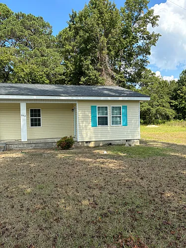 664 Dr Donnie H Jones Jr Blvd W #B Photo 1 664 Dr Donnie H Jones Jr Blvd W #B Photo 1