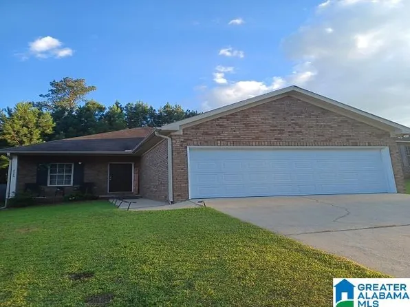 4529 Barretts Trace Blvd, Tuscaloosa, AL 35405