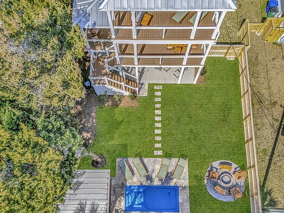 5th image of 312 Palm Blvd
