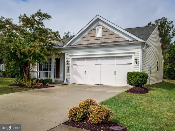 57 Denison St, Fredericksburg, VA 22406