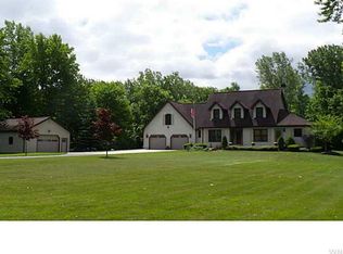 7820 Ditch Rd, Gasport, NY 14067