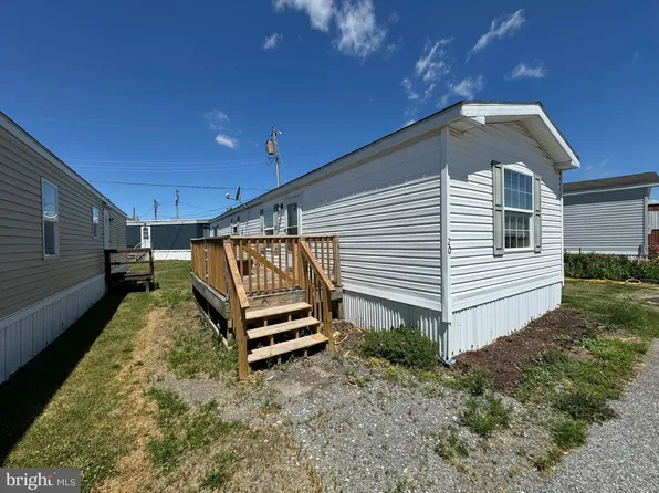 5400 Lincoln Way E #E-20, Fayetteville, PA 17222