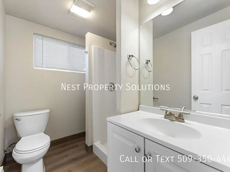 4460 Circle Pl NE #2 — Photo 11