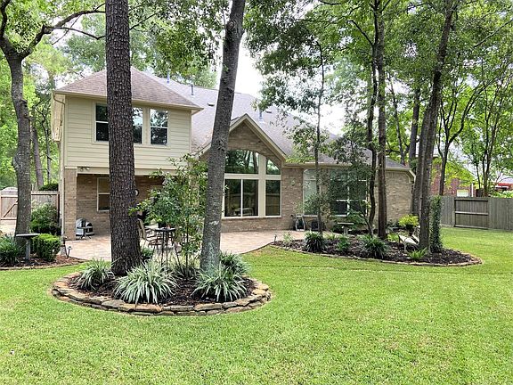 3rd image of 2107 Hickory Village Ct