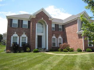 401 Willow Weald Path, Chesterfield, MO 63005