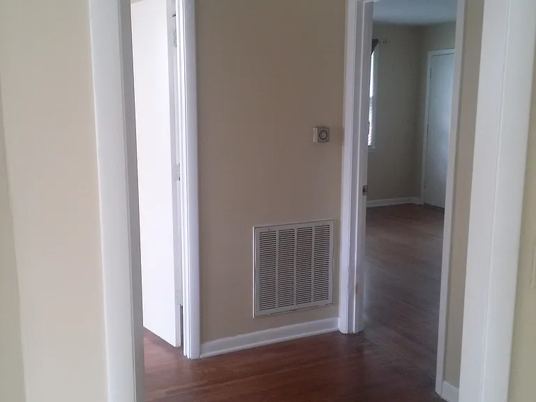 2907 W Linden Ave #B — Photo 5