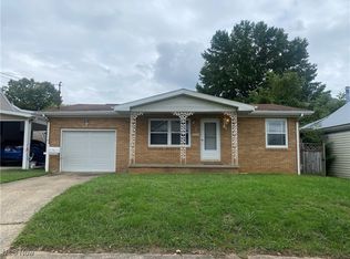 3304 Clement Ave, Parkersburg, WV 26104