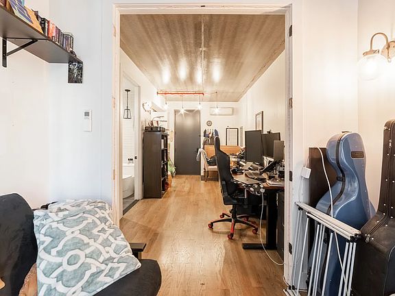 4th image of 806 Saint Johns Pl #4C