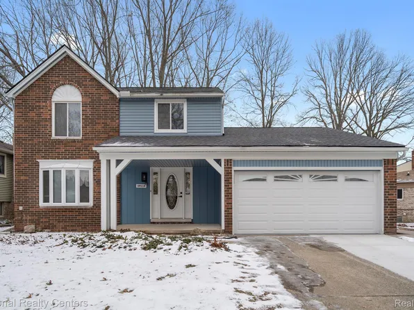 39118 Chantilly Dr, Sterling Heights, MI 48313