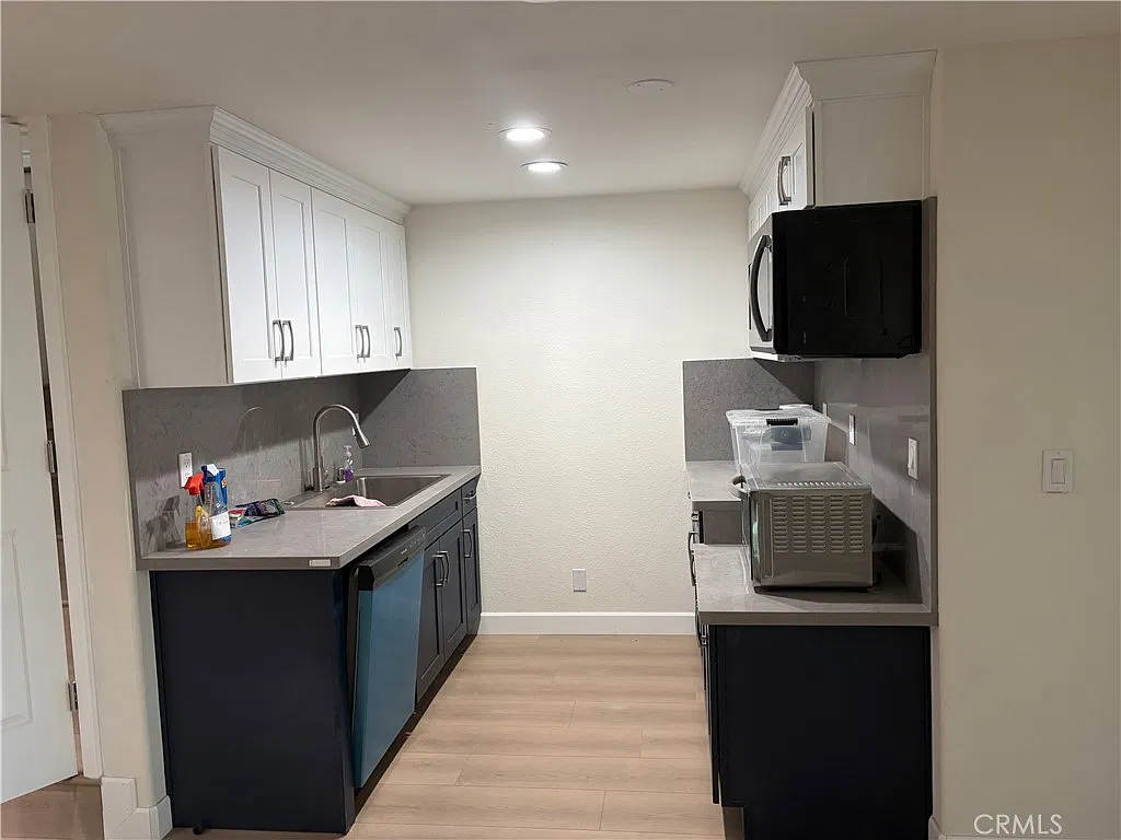 2 bed, 1.5 bath, 1000 sqft, $2,550 — Photo 3