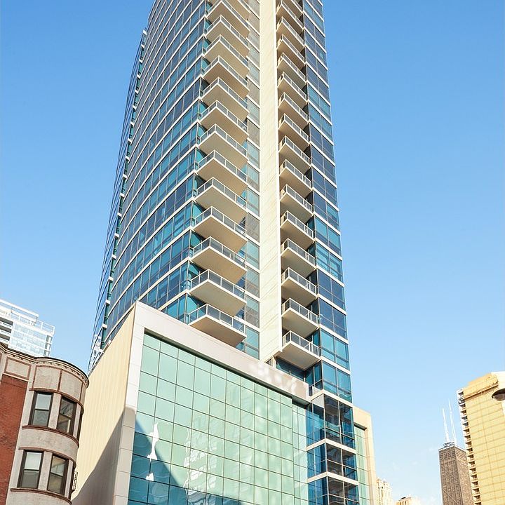1st image of 110 W Superior St #1601