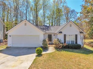 2220 Golden Valley Dr, Lawrenceville, GA 30043
