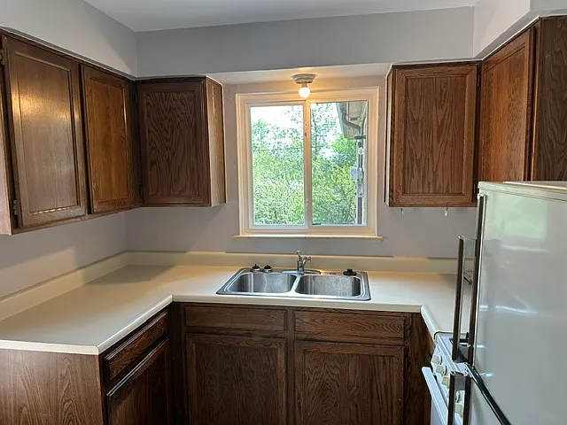 310 W Cannon St #C — Photo 5