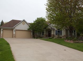1450 Clippership Bay, Woodbury, MN 55125