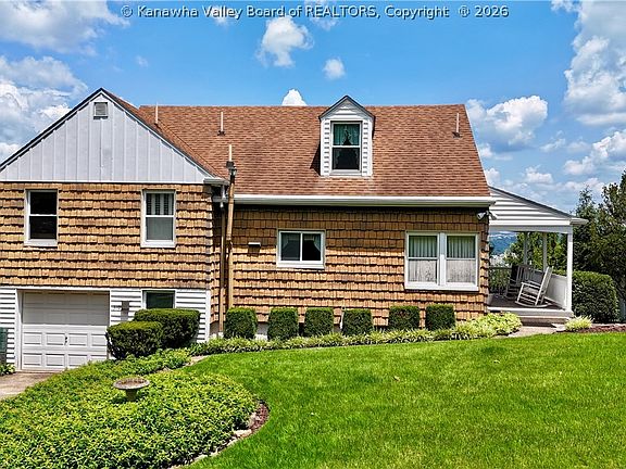2nd image of 319 Mount View Dr