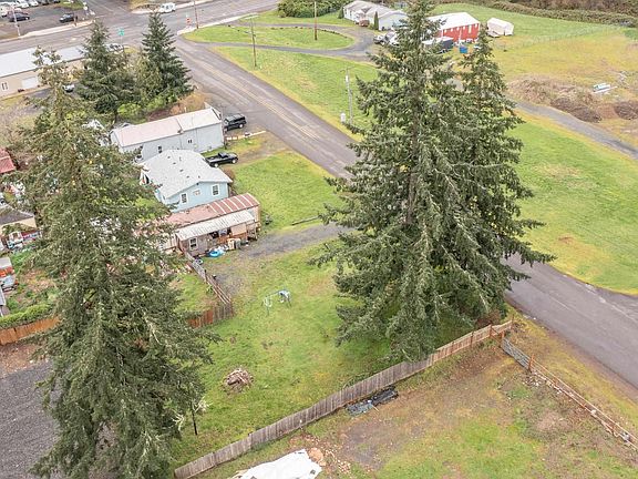 5th image of 1383 53rd Ave