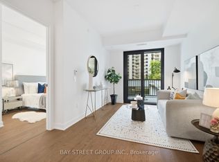 91 Montclair Ave #639, Toronto, ON M5P 1P5