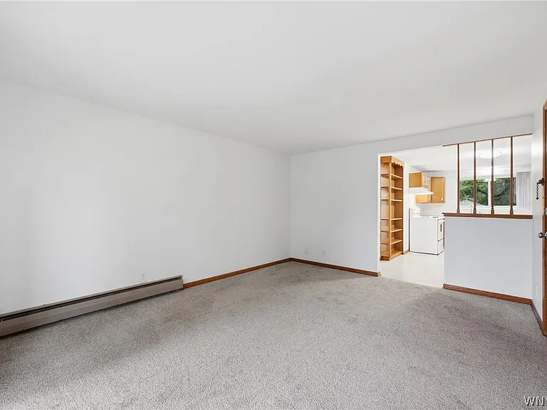2500 Sheridan Dr #3 — Photo 5